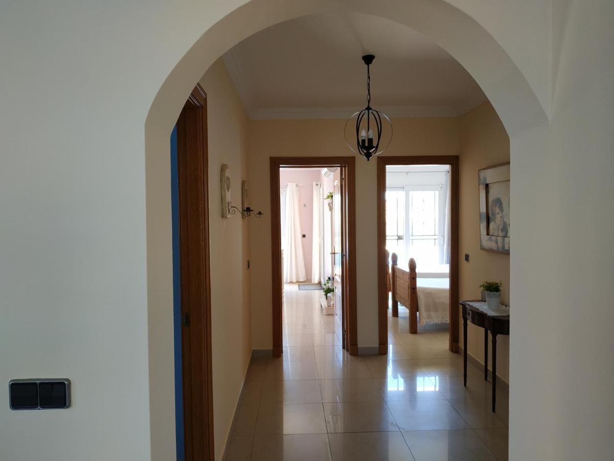 Villa Casa Del Sol 3 Bedroom Villa With Private Solar Covered 12M X 6M Pool Minimum Stay 7 Nights Chromecast And Wifi Throughout The Property Triquivijate エクステリア 写真