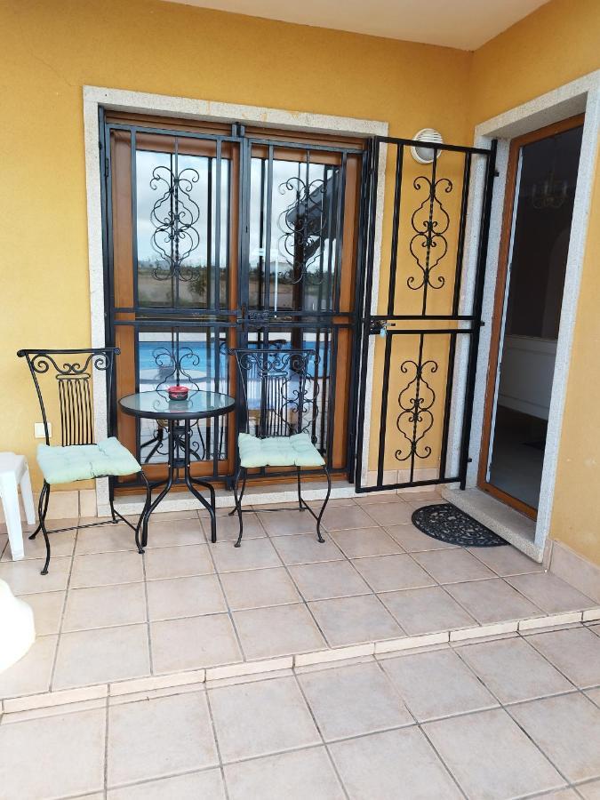 Villa Casa Del Sol 3 Bedroom Villa With Private Solar Covered 12M X 6M Pool Minimum Stay 7 Nights Chromecast And Wifi Throughout The Property Triquivijate エクステリア 写真