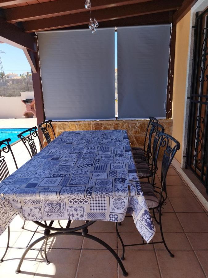Villa Casa Del Sol 3 Bedroom Villa With Private Solar Covered 12M X 6M Pool Minimum Stay 7 Nights Chromecast And Wifi Throughout The Property Triquivijate エクステリア 写真