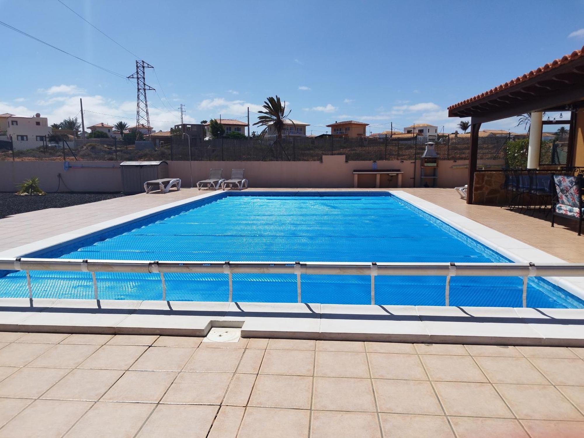 Villa Casa Del Sol 3 Bedroom Villa With Private Solar Covered 12M X 6M Pool Minimum Stay 7 Nights Chromecast And Wifi Throughout The Property Triquivijate エクステリア 写真